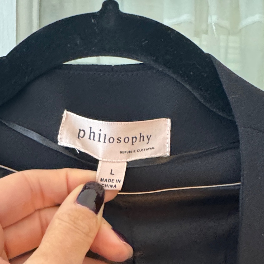 Philosophy Elegant Black Blazer - Picture 4 of 9